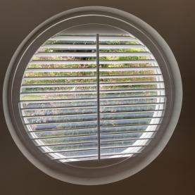  shutters en jaloezieën in speciale vormen  
